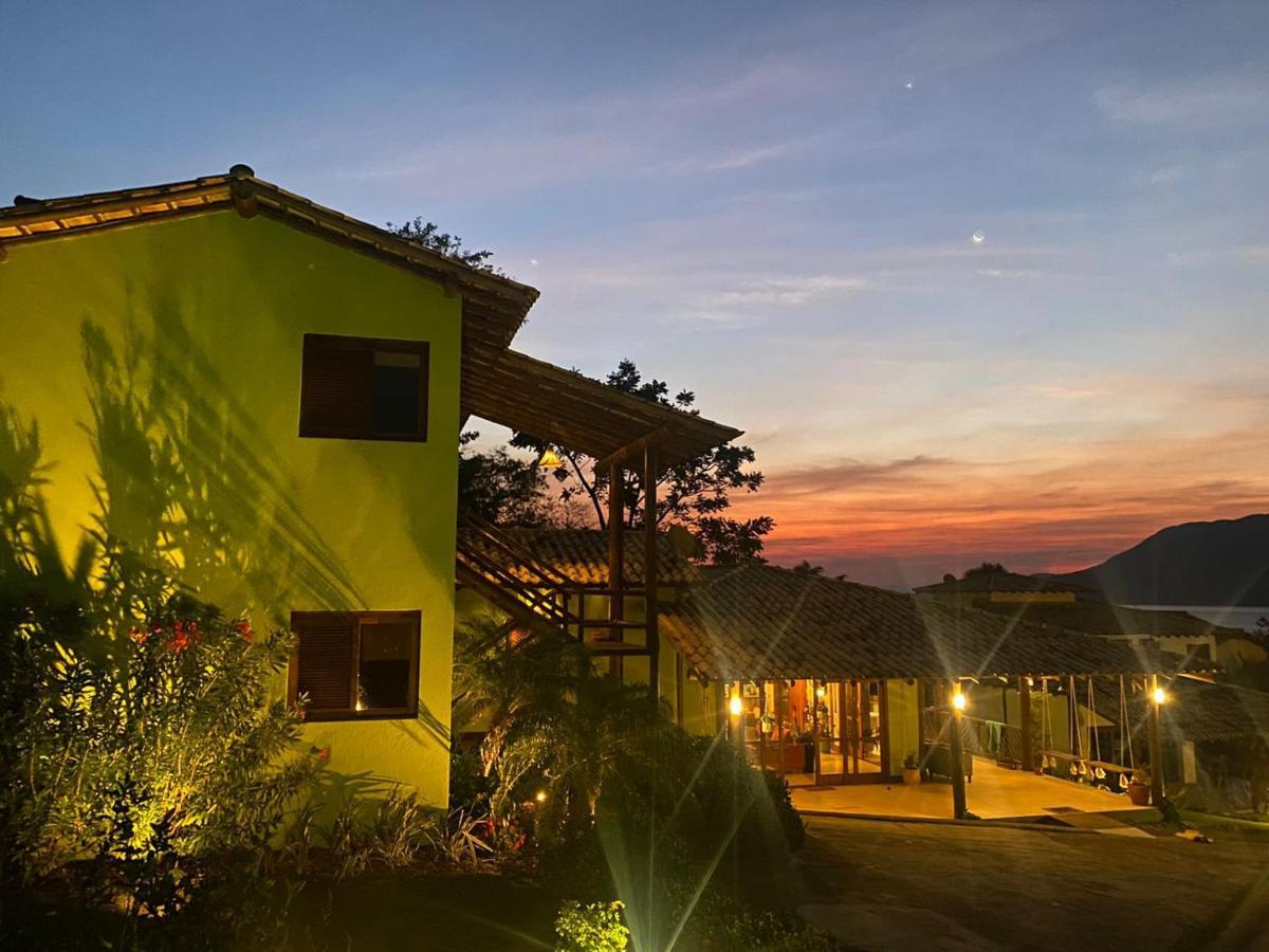 Pura Vida Guest House Ilhabela Buitenkant foto